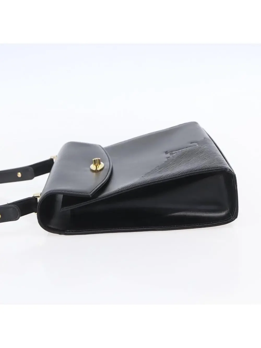 Louis Vuitton Epi Opera Line Spartan #360901L52B